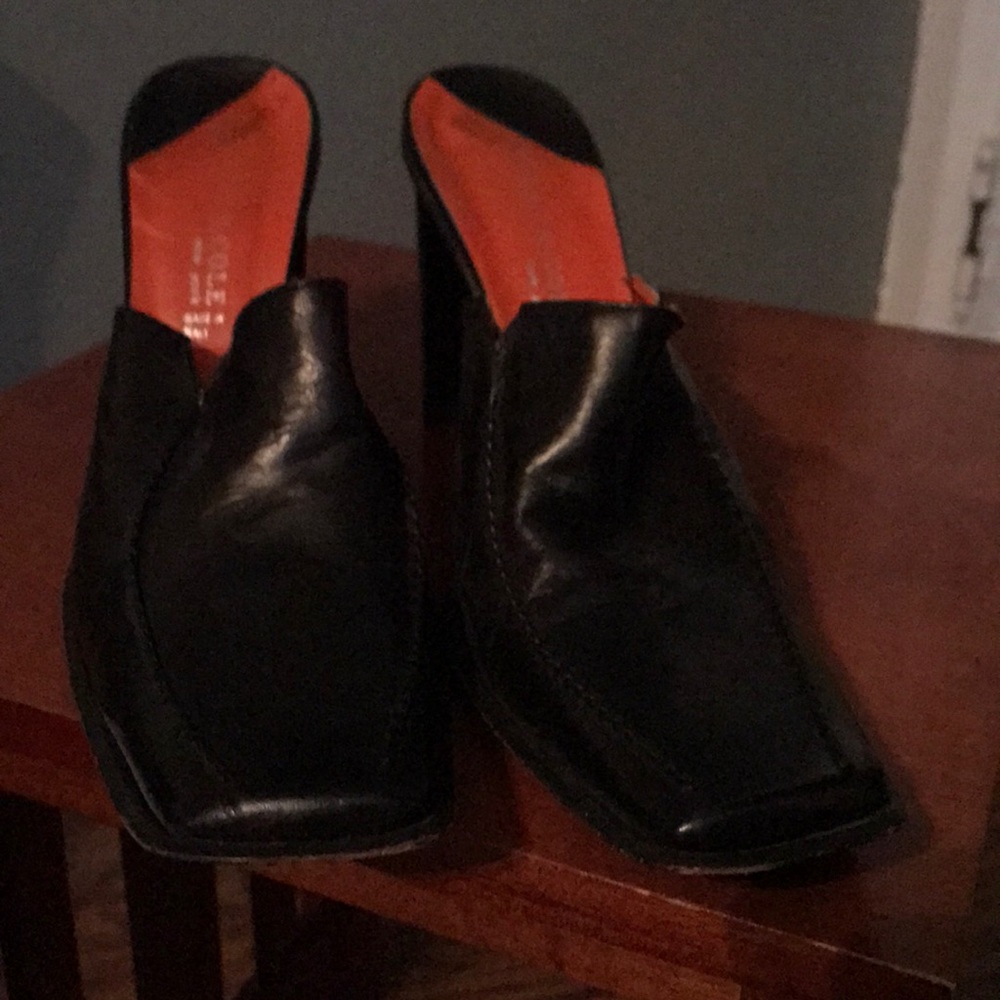 Kenneth Cole mules - Picture 3 of 3